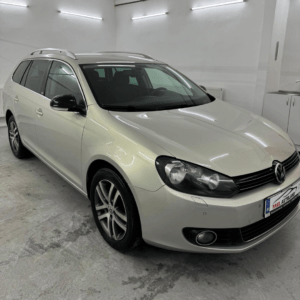Volkswagen Golf VI